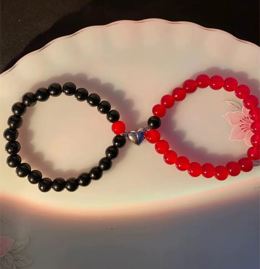 Magnet heart bracelet